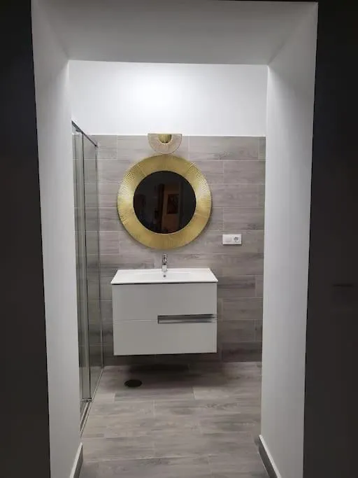 Apartamento Demasiadas Companias Cadiz